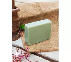 Savon artisanal à la lavande saponifié à froid – Soin végétalien, apaisant et naturel