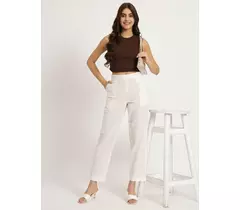 Weiße Baumwollhose – bequeme und atmungsaktive Alltagskleidung