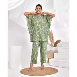 Ensemble de vêtements d'intérieur coordonnés en coton à fleurs The Saffron Saga, vert