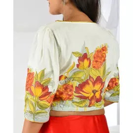 Blusa de algodón pintada a mano The Saffron Saga en color blanco - L