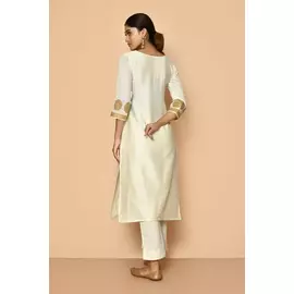 Freya elfenben handväv maheshwari silk kurta set