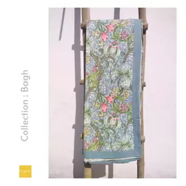 Parure de lit en coton de qualité supérieure à imprimé floral gris