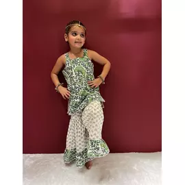 Conjunto de kurta sharara de algodón con bloques de mano verdes para niñas