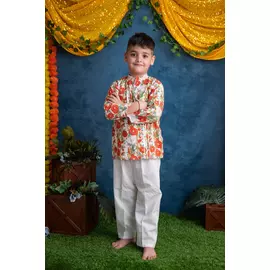 Pijama Kurta de algodón con estampado de bloques en naranja y blanco (3-4 años)