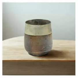 Vintage Zweifarbiger Metallbecher - Bronze & Creme Rustikaler Dekorativer Kerzenhalter