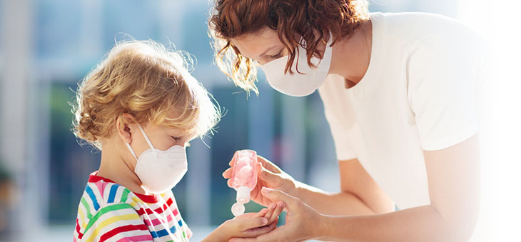 infektionsschutz-kita-mutter-mit-kind