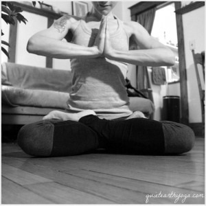 lotushouding yoga