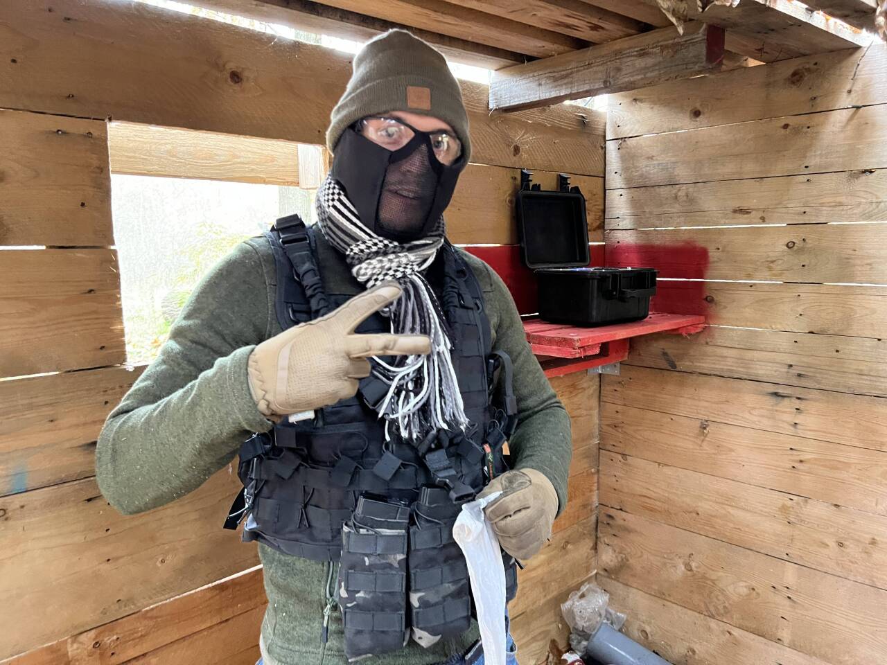 8E8EB089-4E80-4A8B-83EF-D6F31F32640A