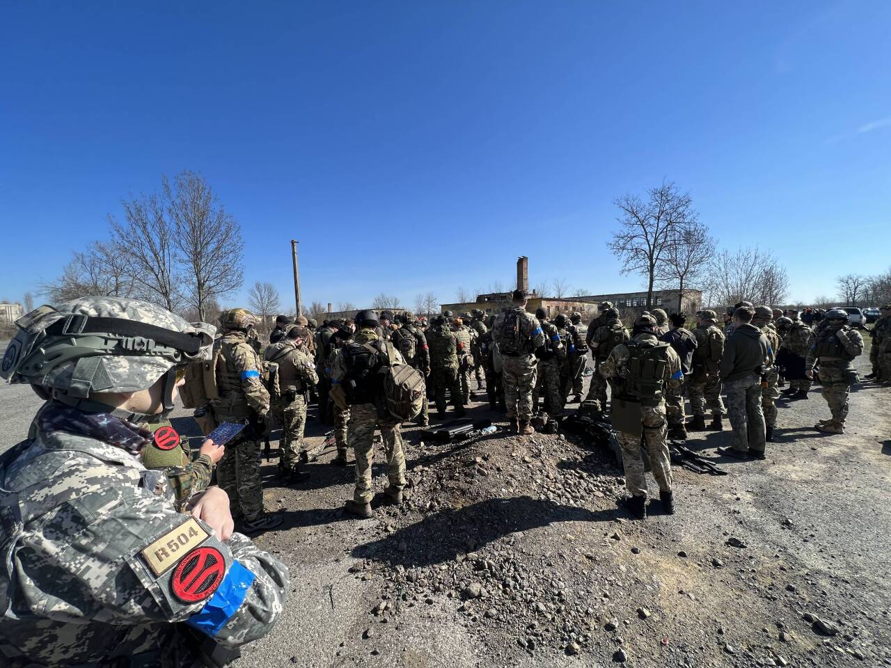 D7B75398-CF2B-4D78-A0E5-6A20E60B4044