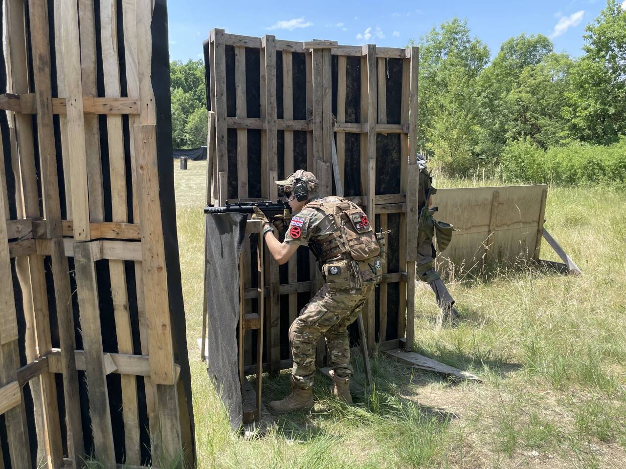 86CF4228-0288-4CCA-82B1-6D46C11F6BD6