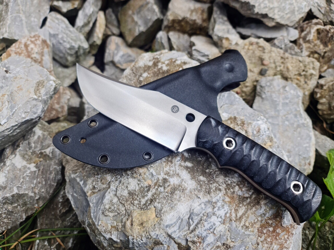 shredder taktical bowie k110 PVD 2000x1500 2