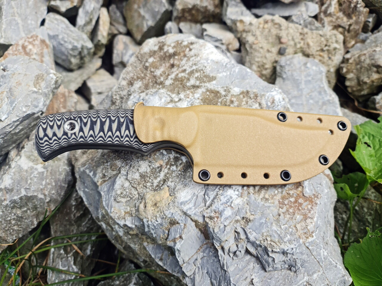 Shredder Tan g10 PVD G10 kydex 4
