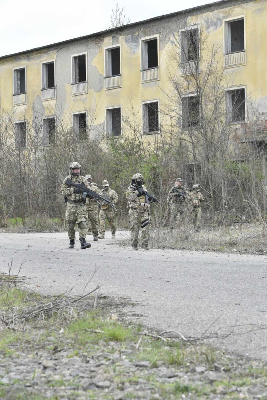 419355646_1217961676276281_6765954016243003558_n