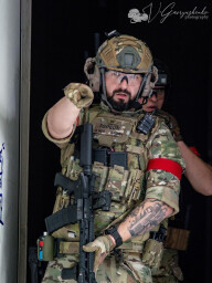 57FB0FAA-C119-4D73-B825-BD422DD4866C