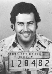 1200px-Pablo_Escobar_Mug.webp