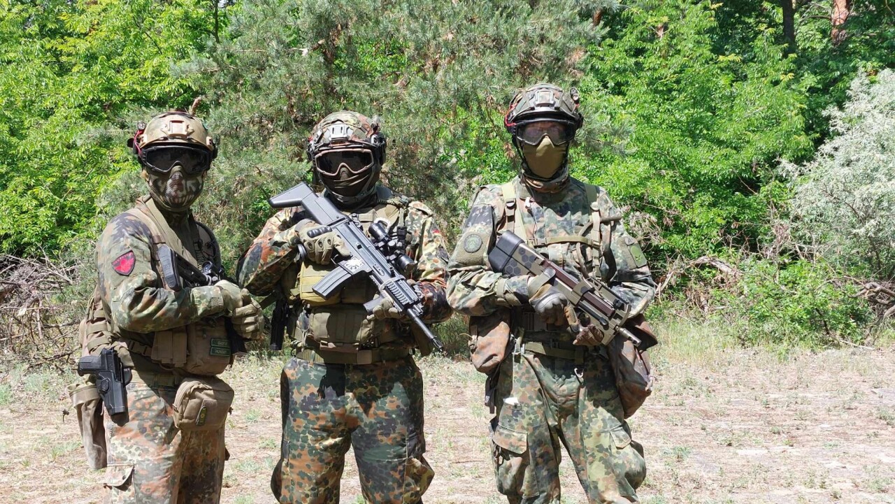 Messenger_creation_3e2f382b-8e52-45c8-a6eb-07a3bae30ea5