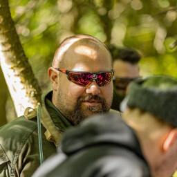 3E2BAF0F-B969-4708-B2ED-81557971C13E