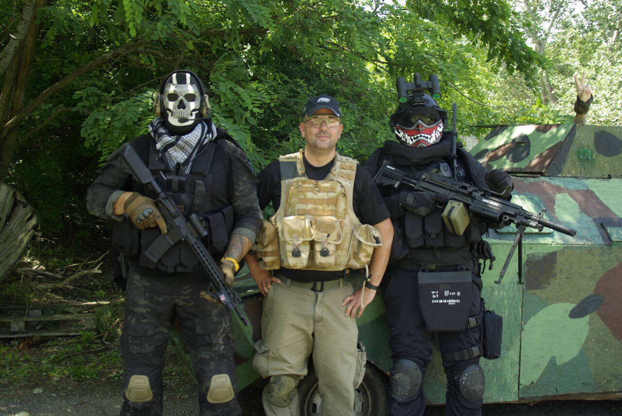 E4549187-6CEF-4322-B5D9-CB35E0CF0BBF