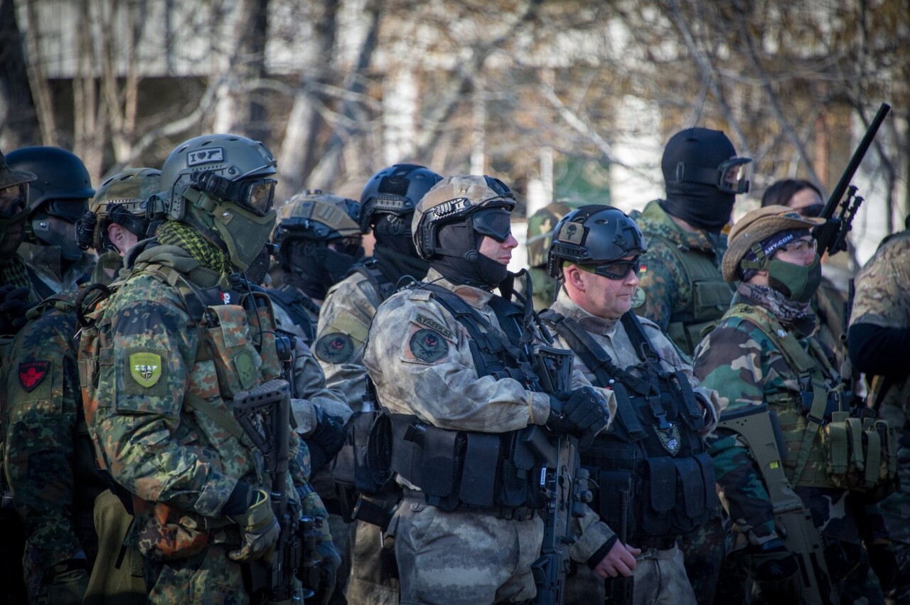 85062348_4007072429318246_2144337820678881280_o