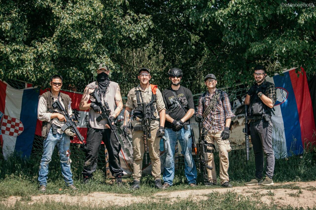 6C3865CB-8B68-47EE-8066-57673CF700B4