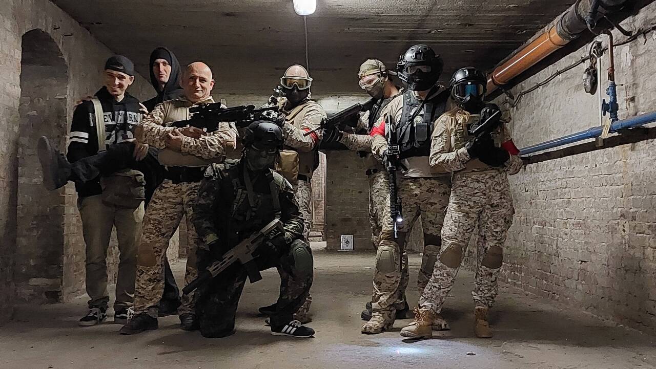 0FDF1679-98F7-42F2-B48E-B02129CC7CFA