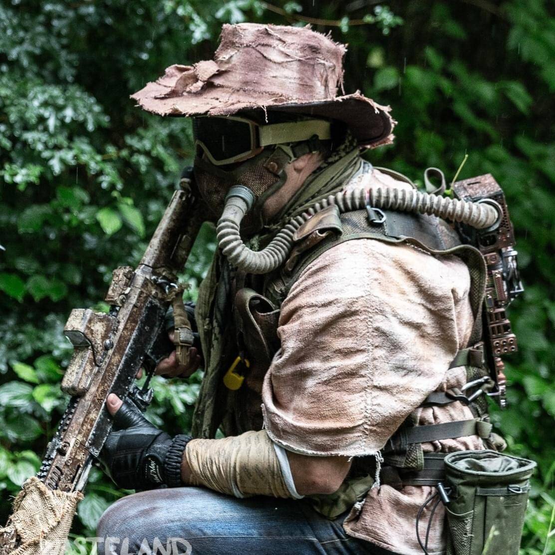 79588F5E-504B-413F-9E6B-3914BCA5521A