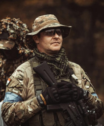 050bedbd-d688-404f-aa12-49690bff6361