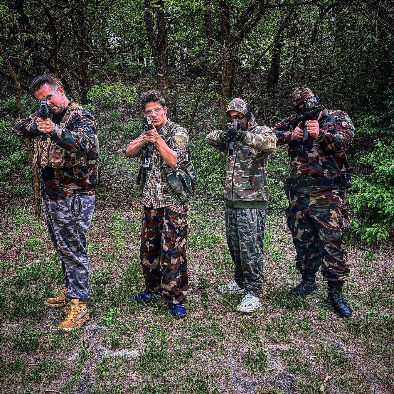 1C7D5107-9EB4-403E-84F7-4F8AA518AC79