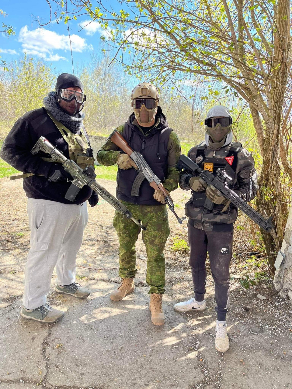 6EA8B64B-A9B7-43AA-A1FB-8FAAF60379CD