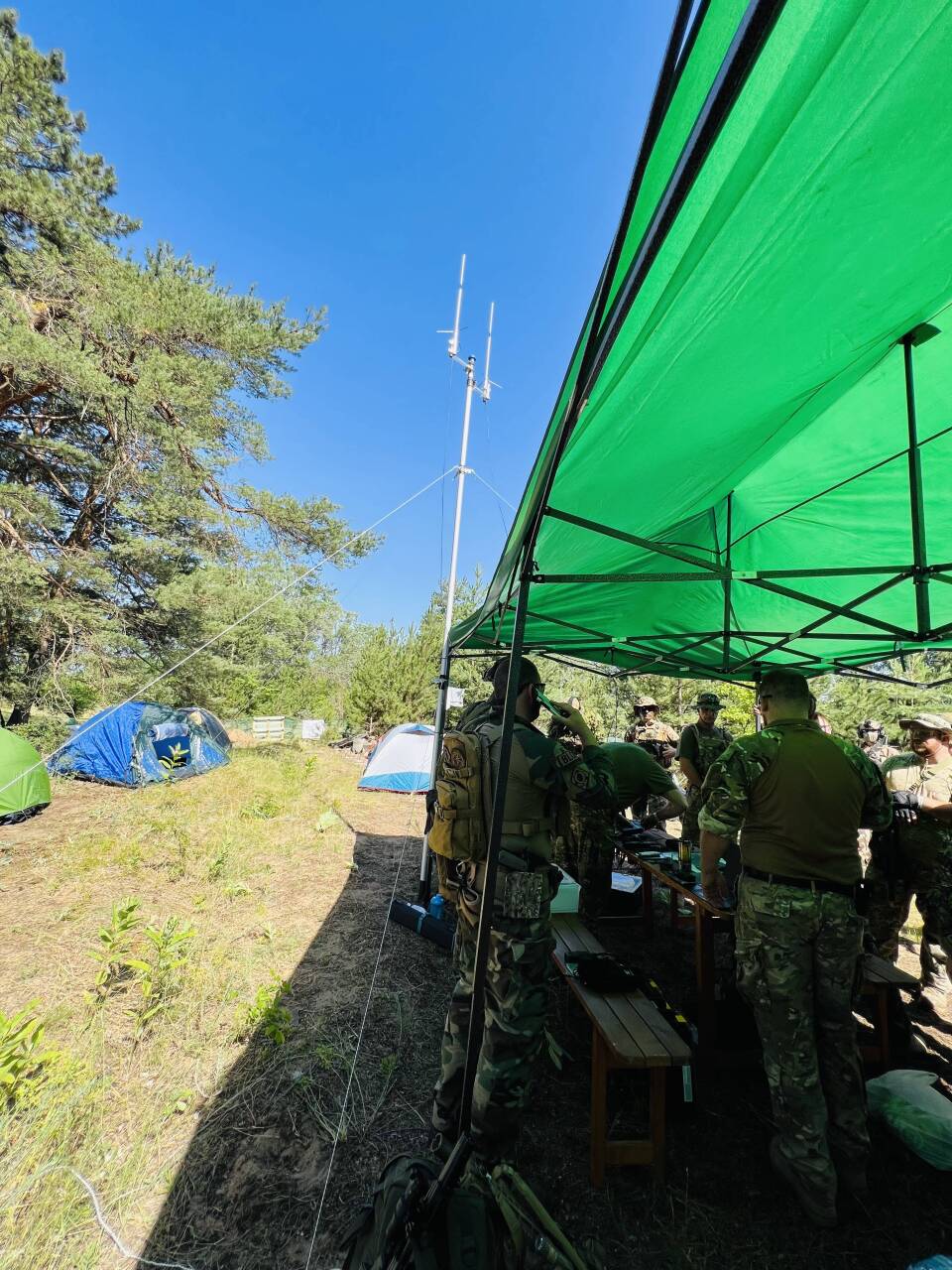 F2BF8880-7798-4E53-8FC8-3E3DD99D1637