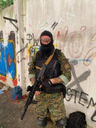 A9F1EA2E-9CDF-4E69-8F7A-8A572A008367