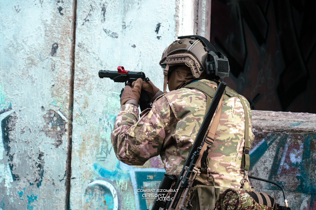 combat szombat közsi (3 of 6)