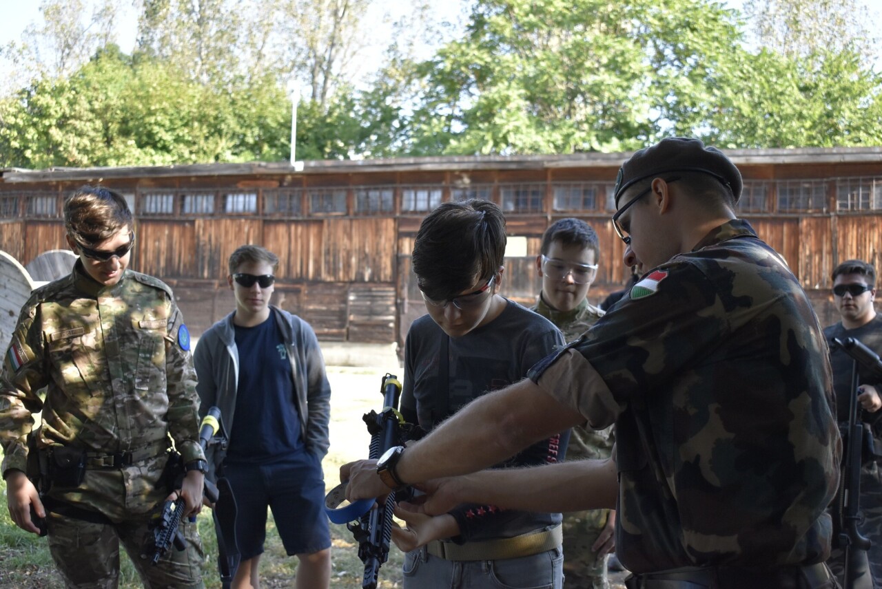 380610115_715214340633092_5945340308440126891_n