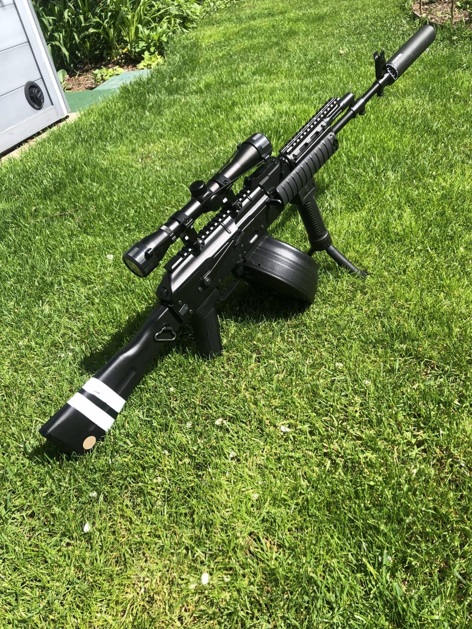 21A70795-D4B6-4BF9-BFE4-F8A5D84A7355