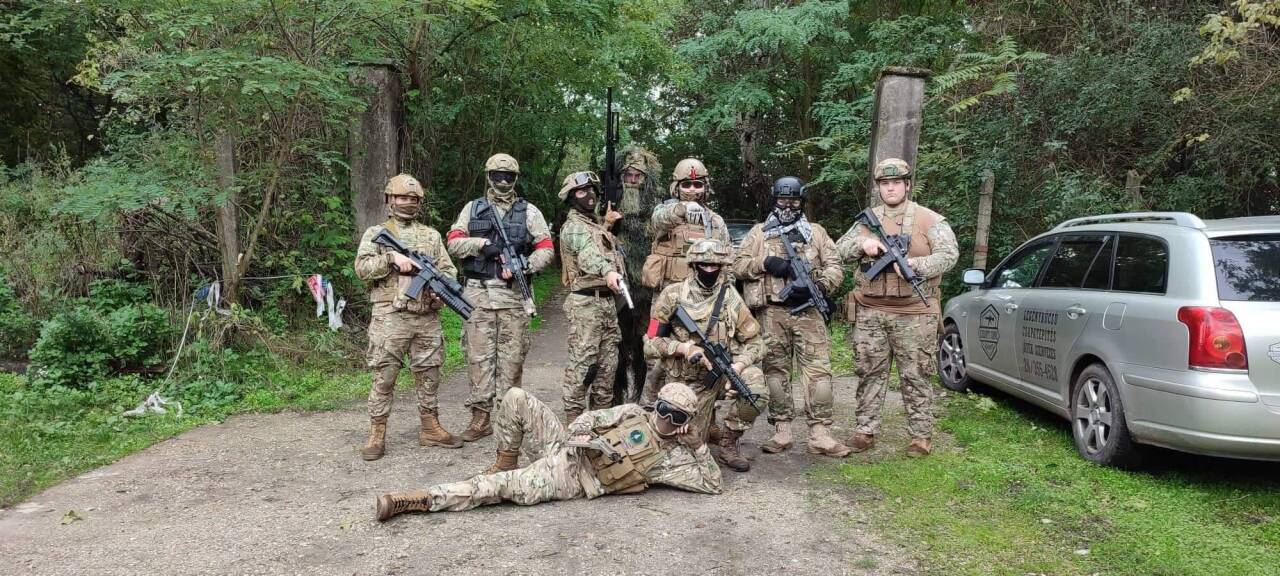 received_330608025938195