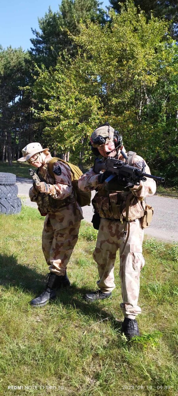 received_211879685209303