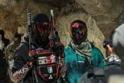 D40C0255-7ED9-4CF8-A84D-AFC4527C9911