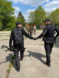 C1654DB7-99B0-4FD4-A1E5-86F737419D07