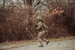 D7B32D92-9D96-4F52-AA72-CA0A820996F3