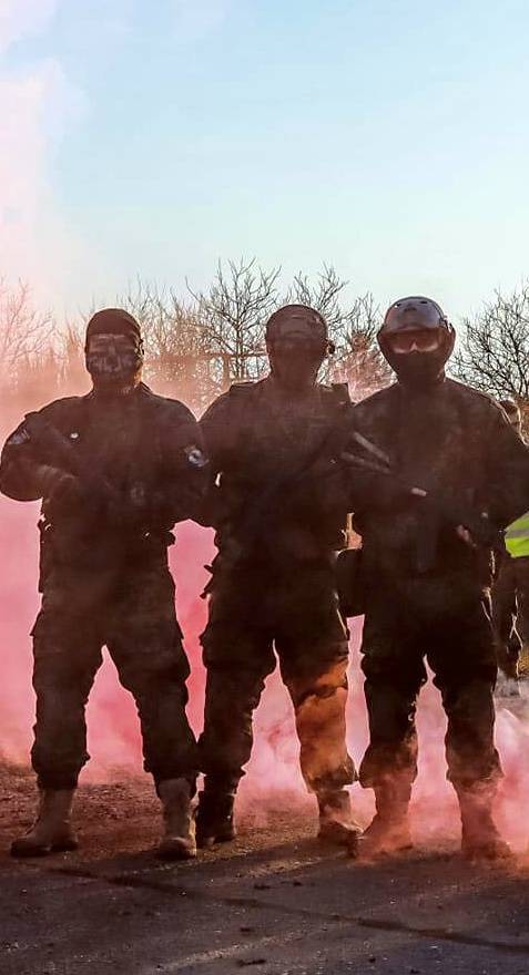 434F2D2C-7F80-4F9A-BF53-B6082F7E3A78