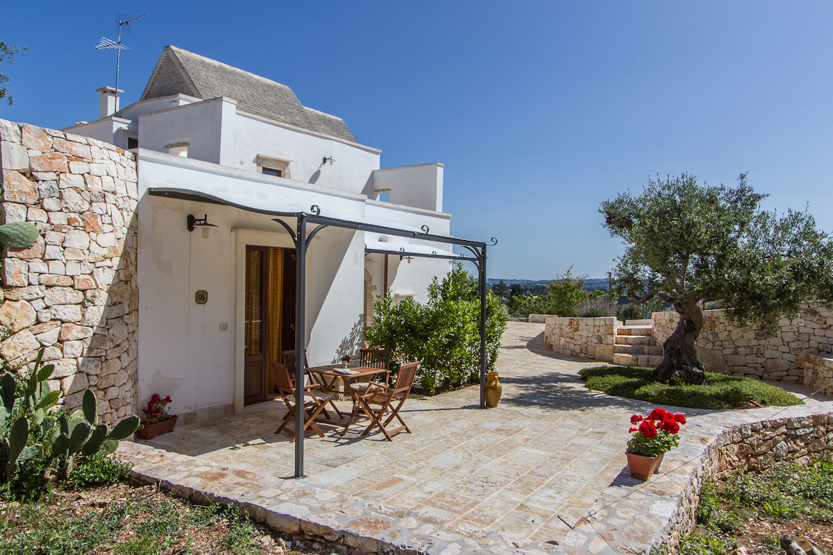 Bauernhaus in Olive Groove mit Pool im Itria tal