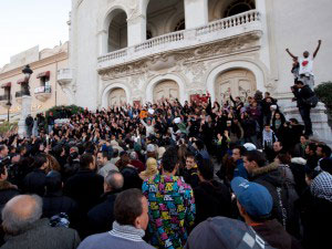 5382716526_43e20342e1_b_tunis-revolution-300x225