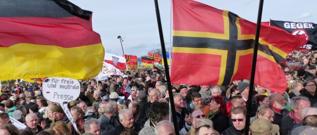 16973261279_6a7c193b21_b_pegida
