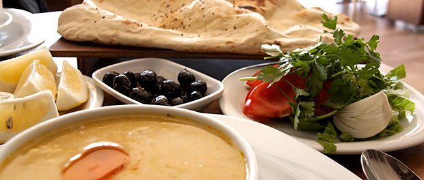 Meze-Pixabay-e1465153253401-777x437