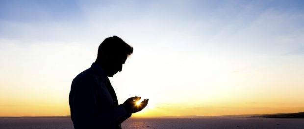 552327-muslims-praying-wallpaper