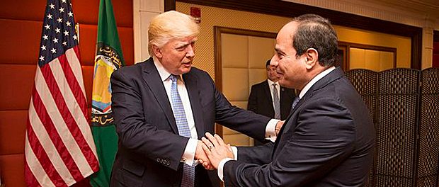 Donald_Trump_greets_the_President_of_Egypt_Abdel_Fattah_Al_Sisi_May_2017