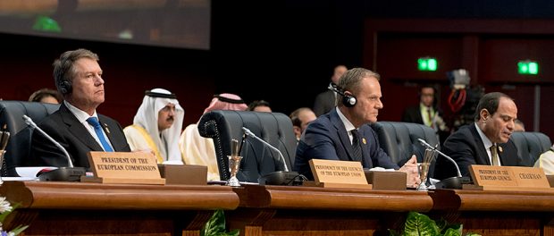 Participation of Jean-Claude Juncker, President of the EC at the EU-League of Arab States summit.