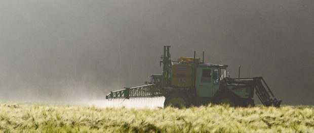 Landwirtschaft Dünger Glyphosat Bayer Ernte Feld