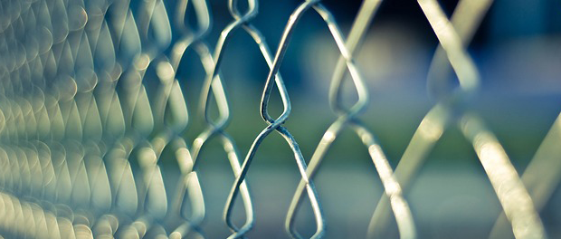 Wire-Zaun-Gefaengnis-Metal-Protection-Fence-Chainlink-Security-690503