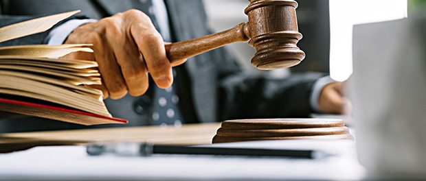 Richter-Urteilen-Arroganz-Subjektivismus-Justiz